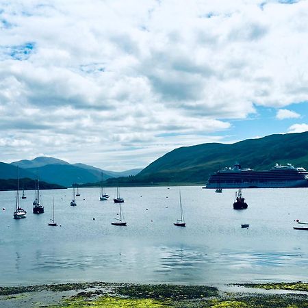The Ferry Boat Inn Ullapool Exterior foto
