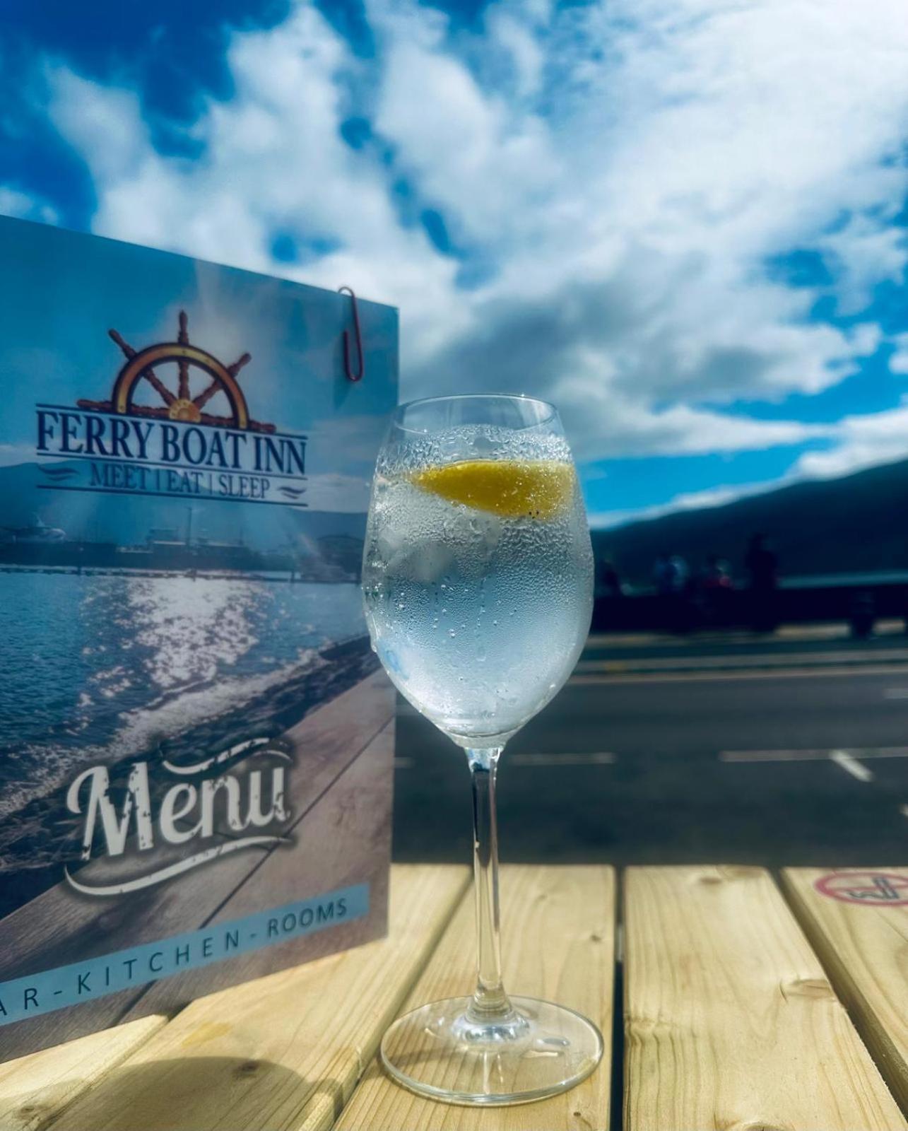 The Ferry Boat Inn Ullapool Exterior foto